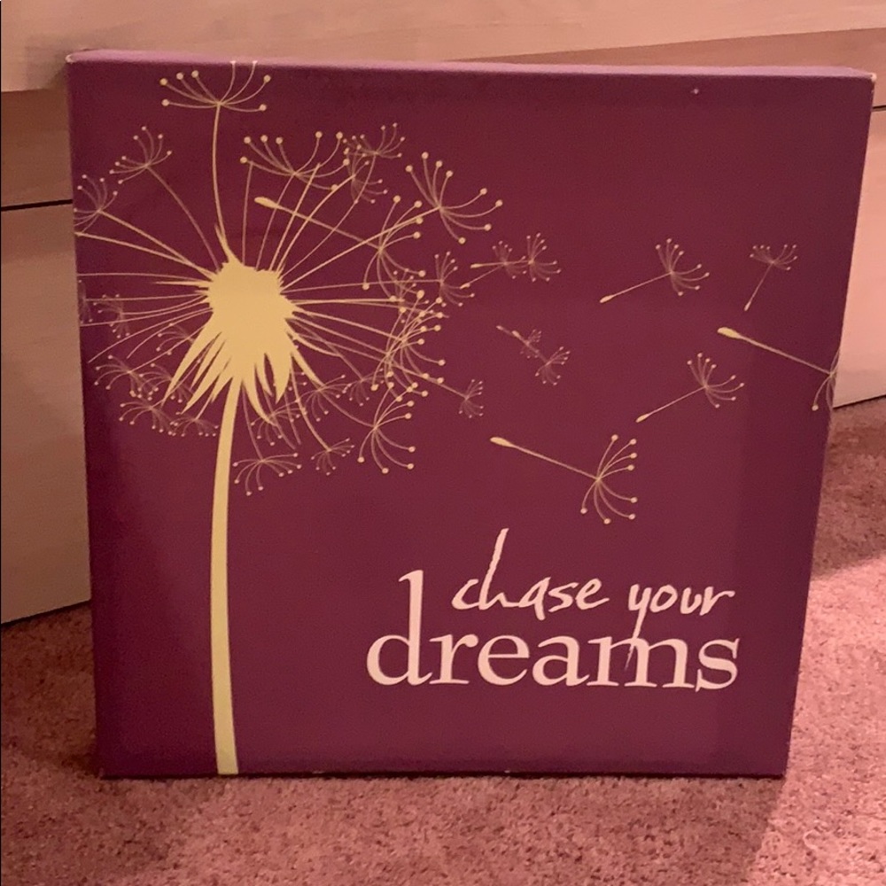 Chase Your Dreams wall decor